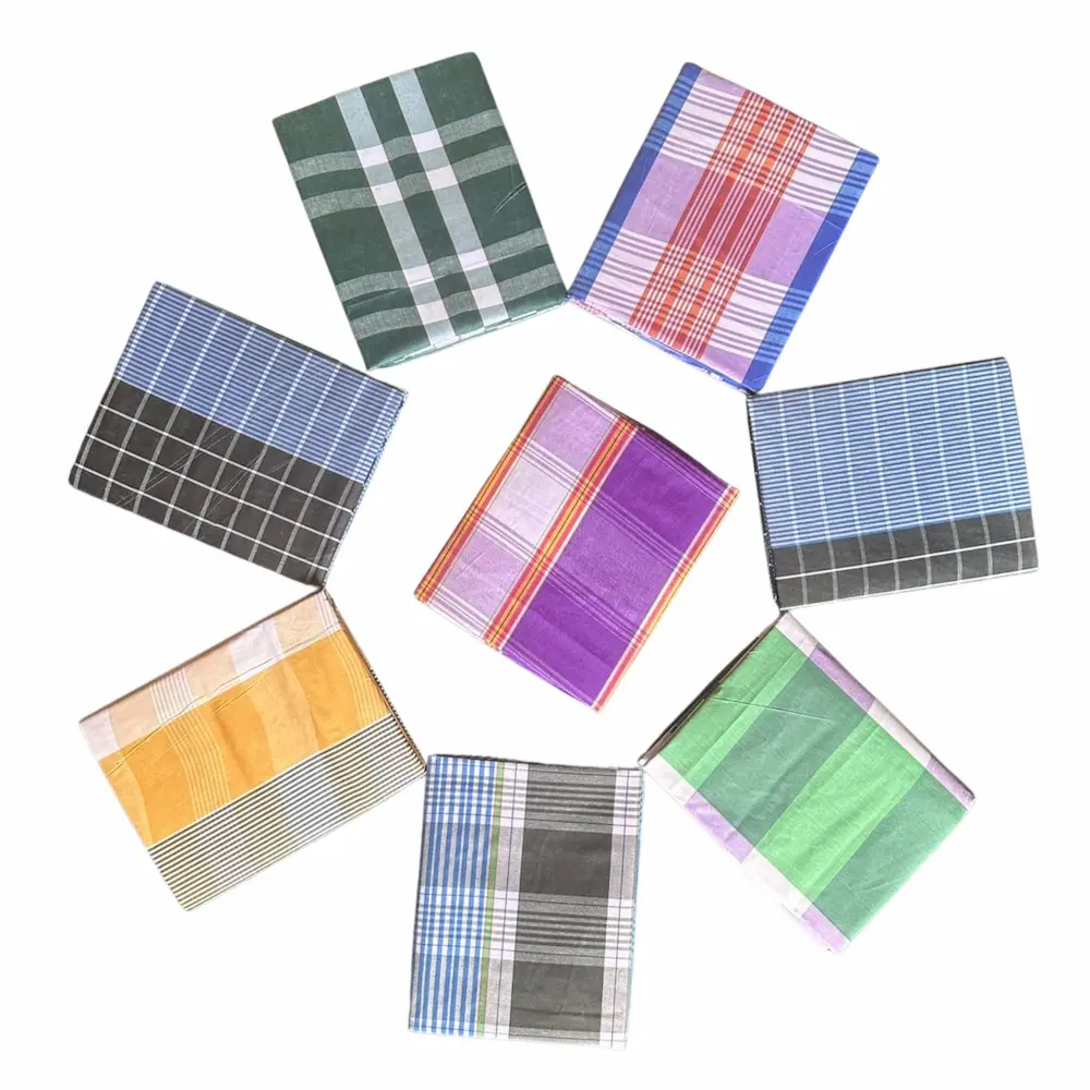 Traditional poly-cotton lungi for men in checkered design
